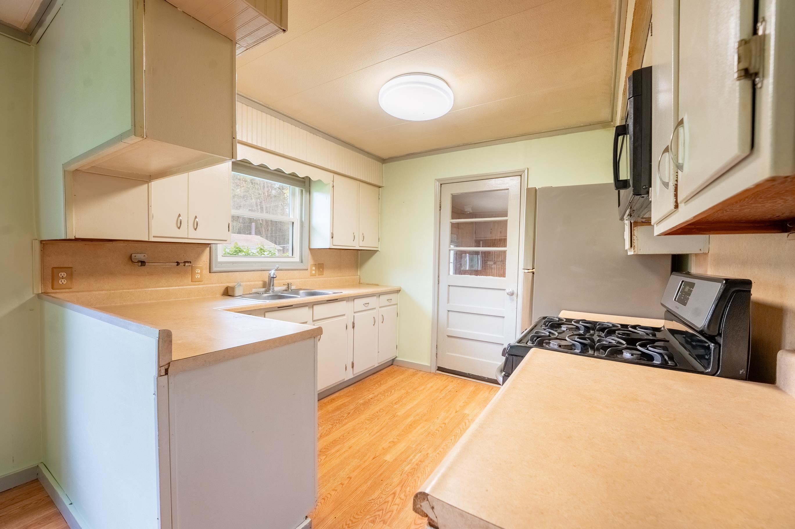 4935 East Boardman Road South Boardman, MI 49680 - Photo 27 of 37