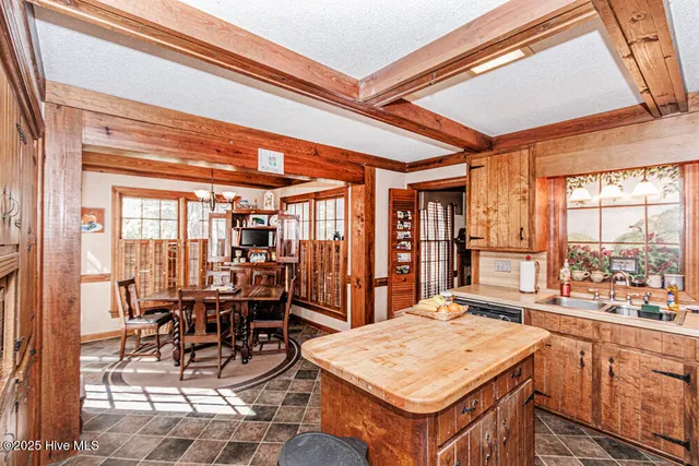 $299,000 | 108 Buckingham Court, Rocky Mount, NC 27803