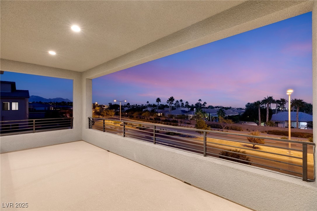 4822 Shady Rdg Drive Las Vegas, NV 89135 - Photo 41 of 44