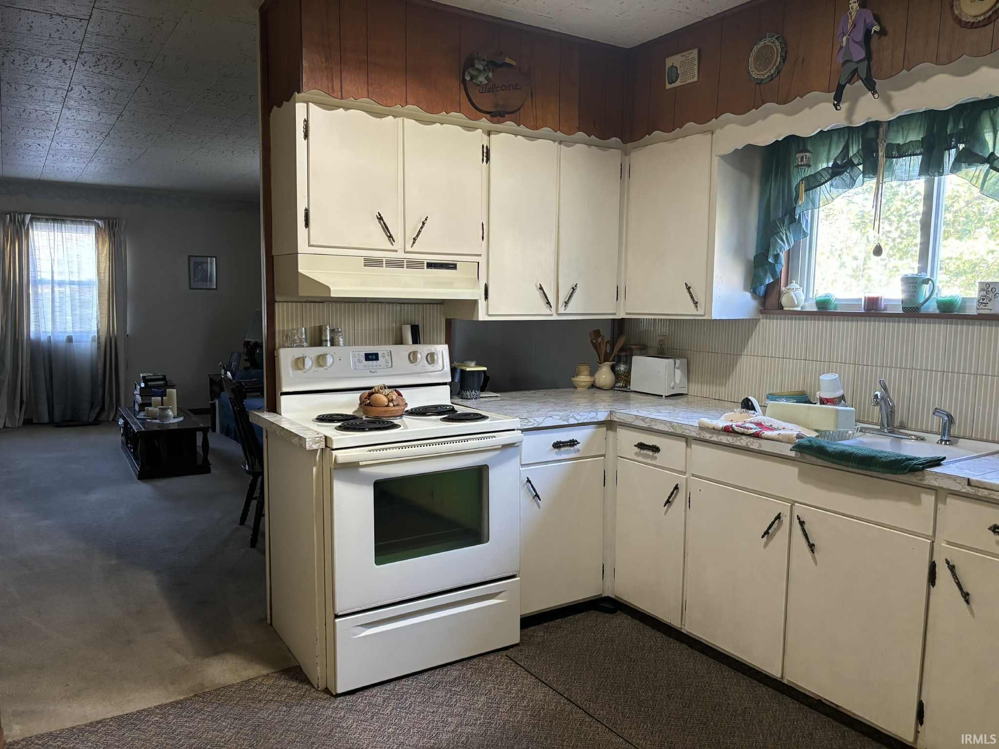 1107 State Street Washington, IN 47501 - Photo 18 of 28