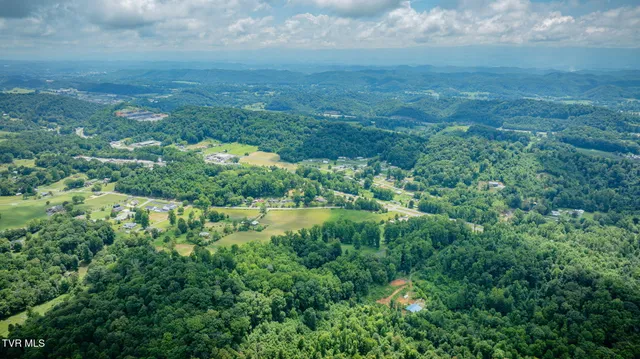 $299,000 | 2069 Hwy 11w Bristol Tn 37620, Unit 2, Bristol, TN 37620