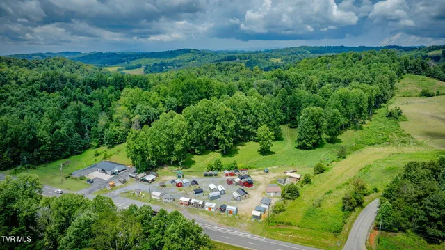 $299,000 | 2069 Hwy 11w Bristol Tn 37620, Unit 2, Bristol, TN 37620
