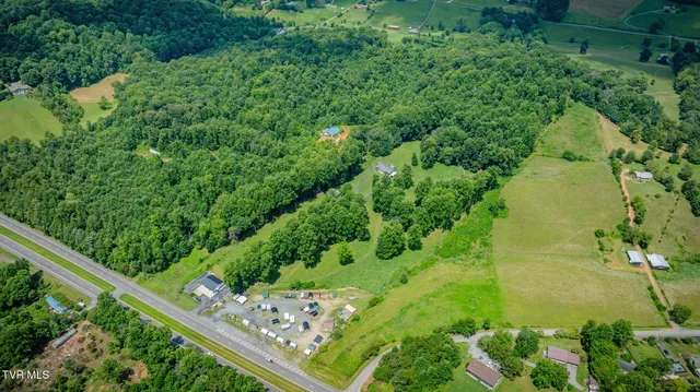 $299,000 | 2069 Hwy 11w Bristol Tn 37620, Unit 2, Bristol, TN 37620