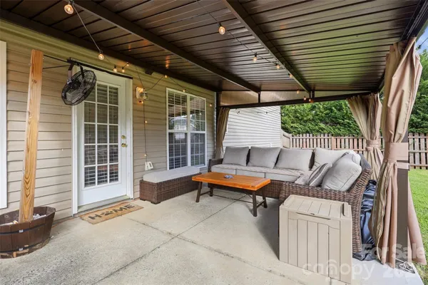 $375,000 | 7130 Gallatin Lane, Charlotte, NC 28213