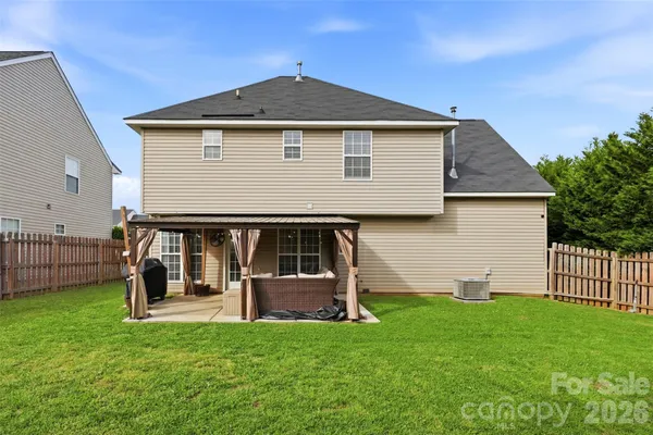 $375,000 | 7130 Gallatin Lane, Charlotte, NC 28213