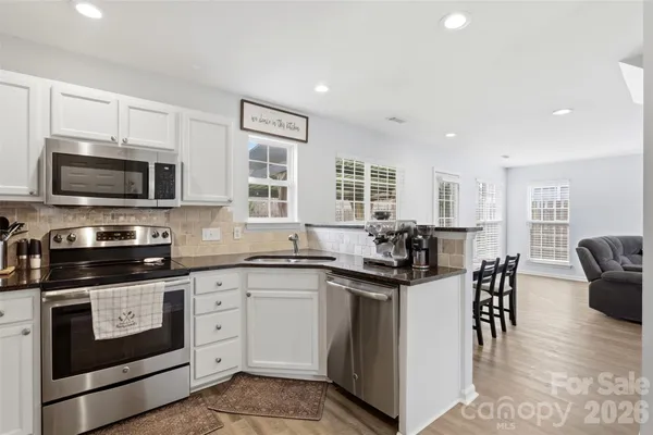 $375,000 | 7130 Gallatin Lane, Charlotte, NC 28213