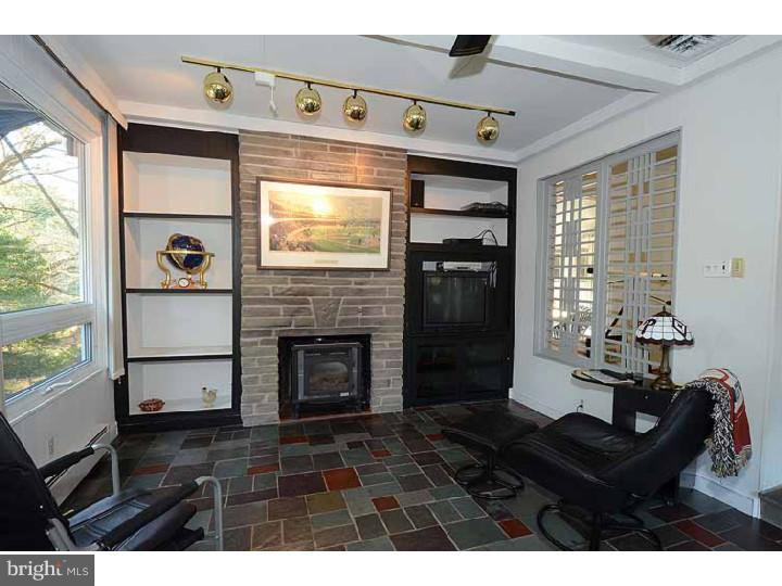 1150 Croton Road Wayne, PA 19087 - Photo 4 of 25