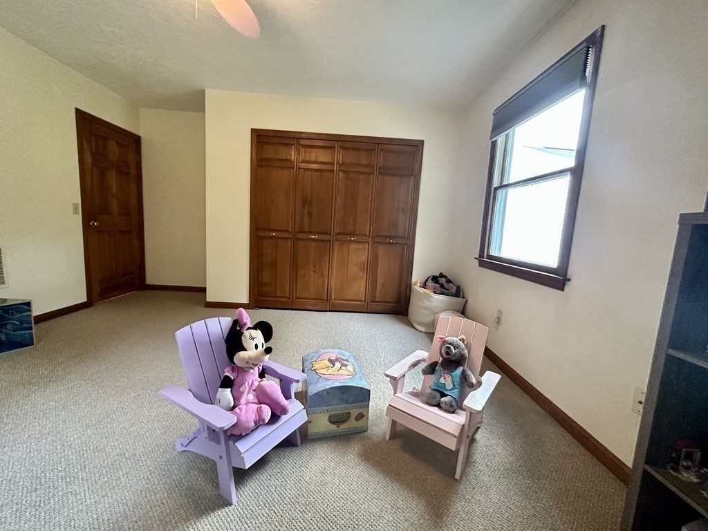 137 Dudley Road Oxford, MA 01540 - Photo 18 of 42 Gallery Image 18