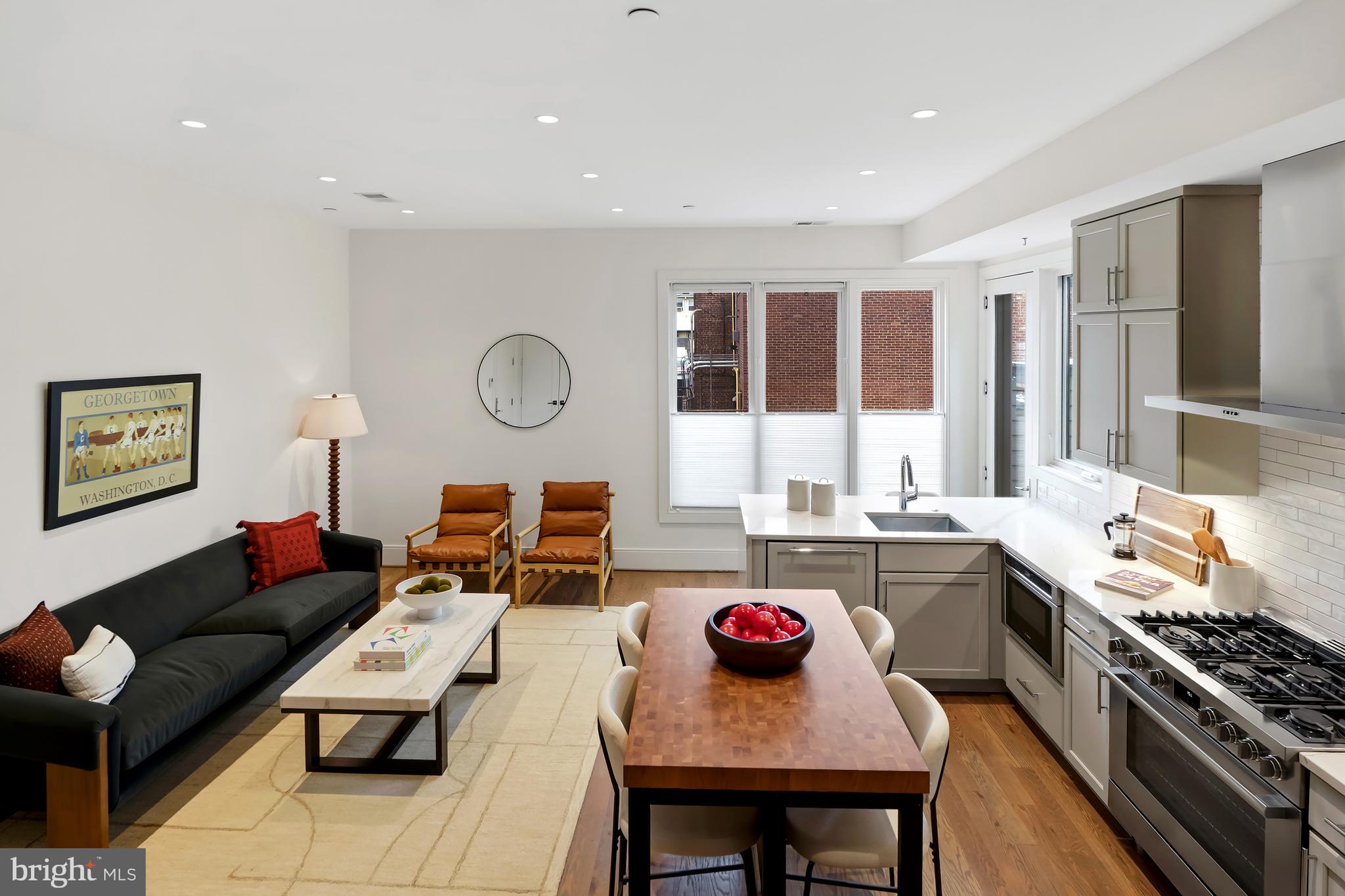 270 15th Street Southeast, Unit 202 Washington, DC 20003 - Photo 11 of 27