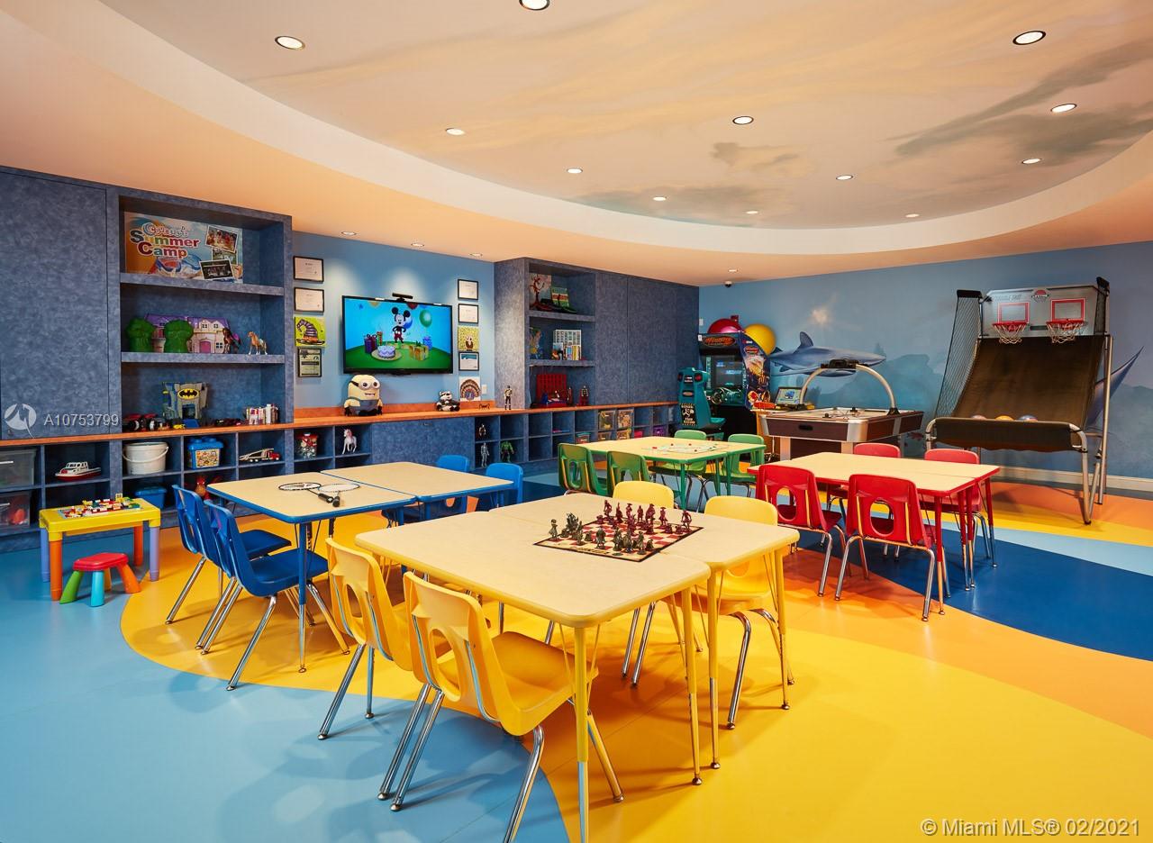 492 Mariner Drive Jupiter, FL 33477 - Photo 26 of 27 Club Kids