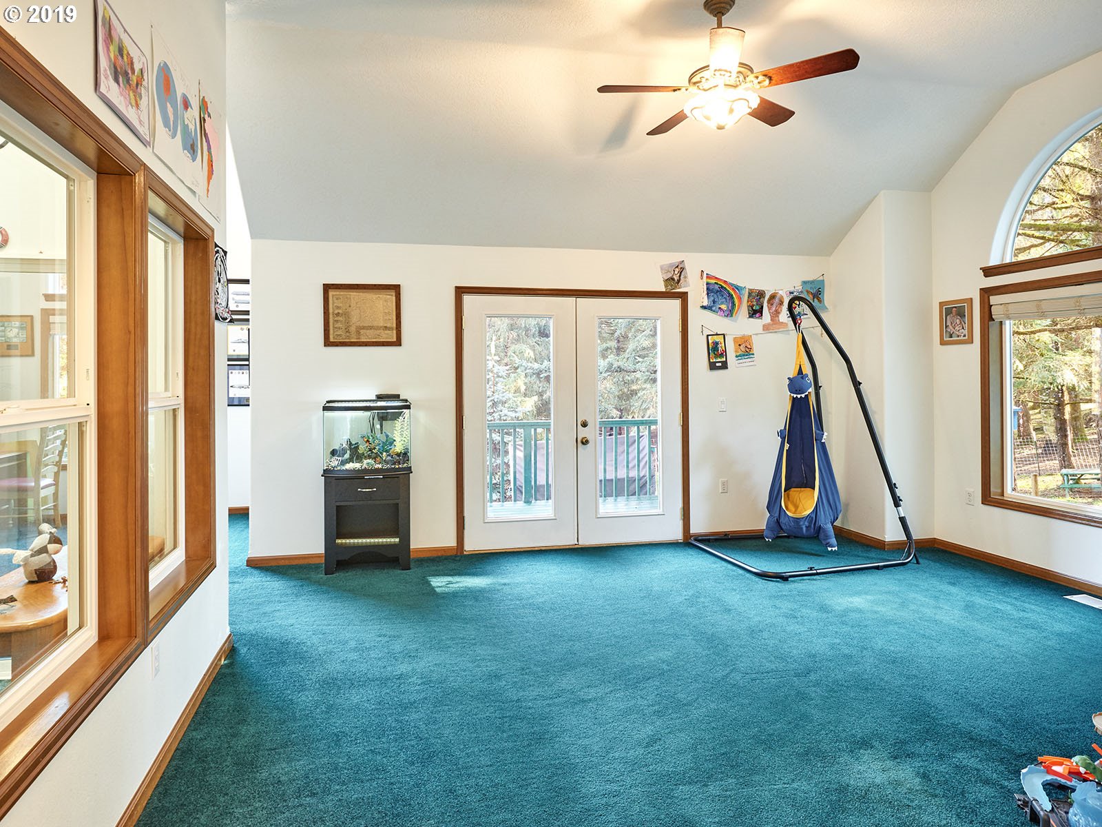 16905 Oakdale Road Dallas, OR 97338 - Photo 4 of 32