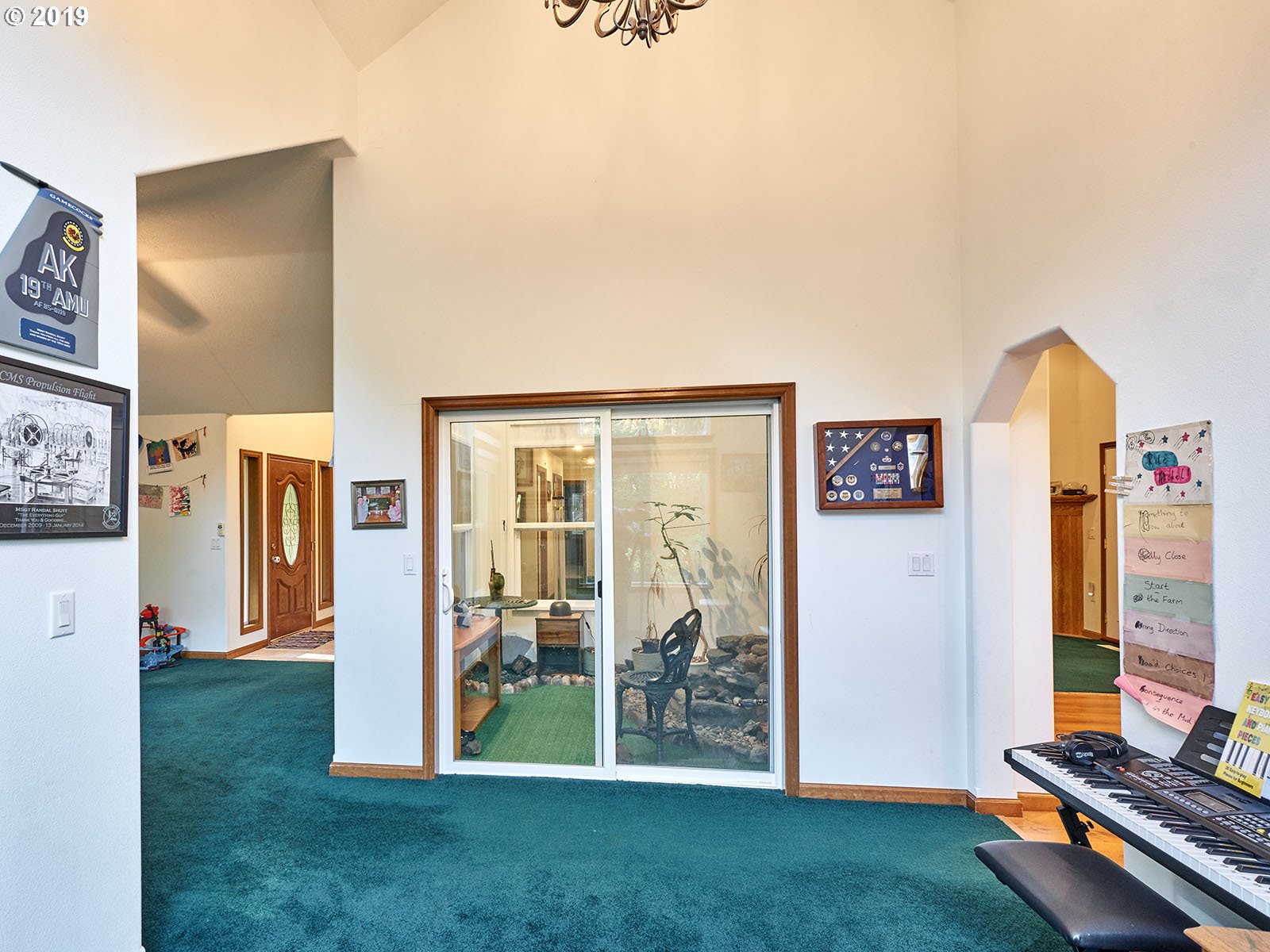 16905 Oakdale Road Dallas, OR 97338 - Photo 8 of 32