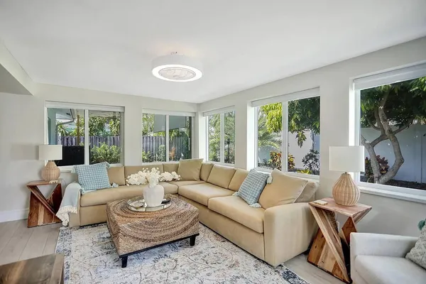 $4,400 | 604 Northeast 25th Avenue, Pompano Beach, FL 33062