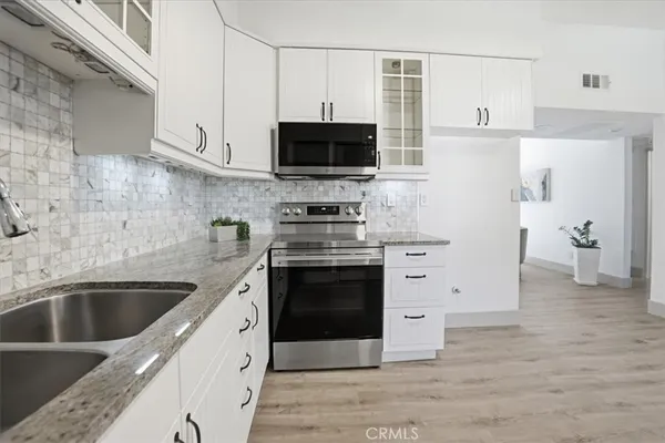 $549,900 | 26116 Serrano Court, Unit 12, Lake Forest, CA 92630