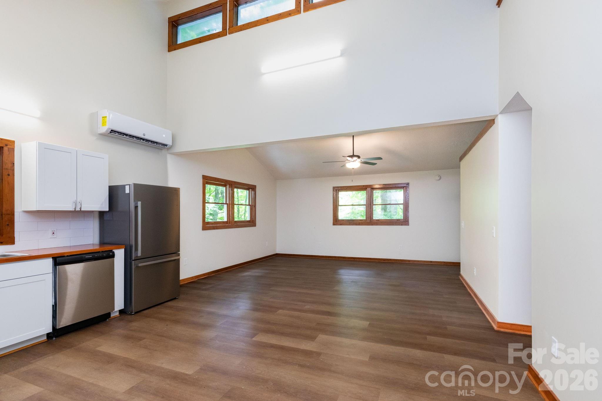 109 Narrow Way Road Burnsville, NC 28714 - Photo 8 of 25