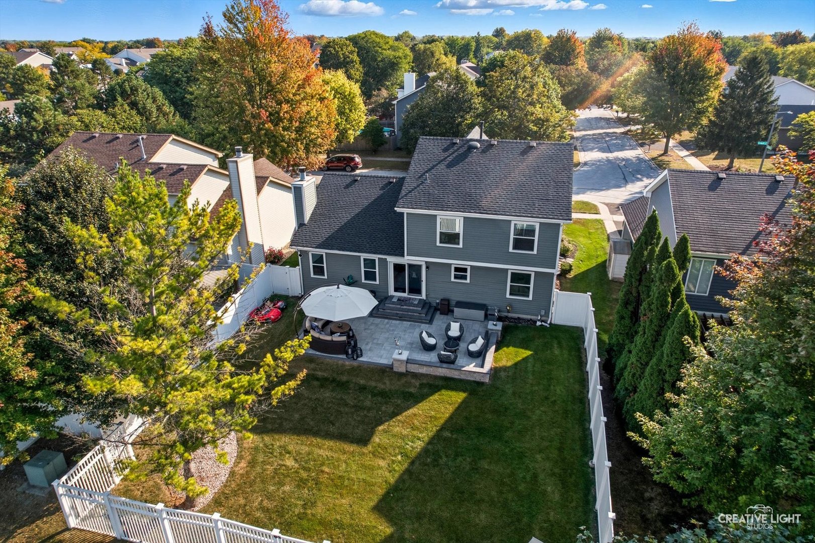 895 Lowell Lane Naperville, IL 60540 - Photo 34 of 40 an aerial view of a house with a garden