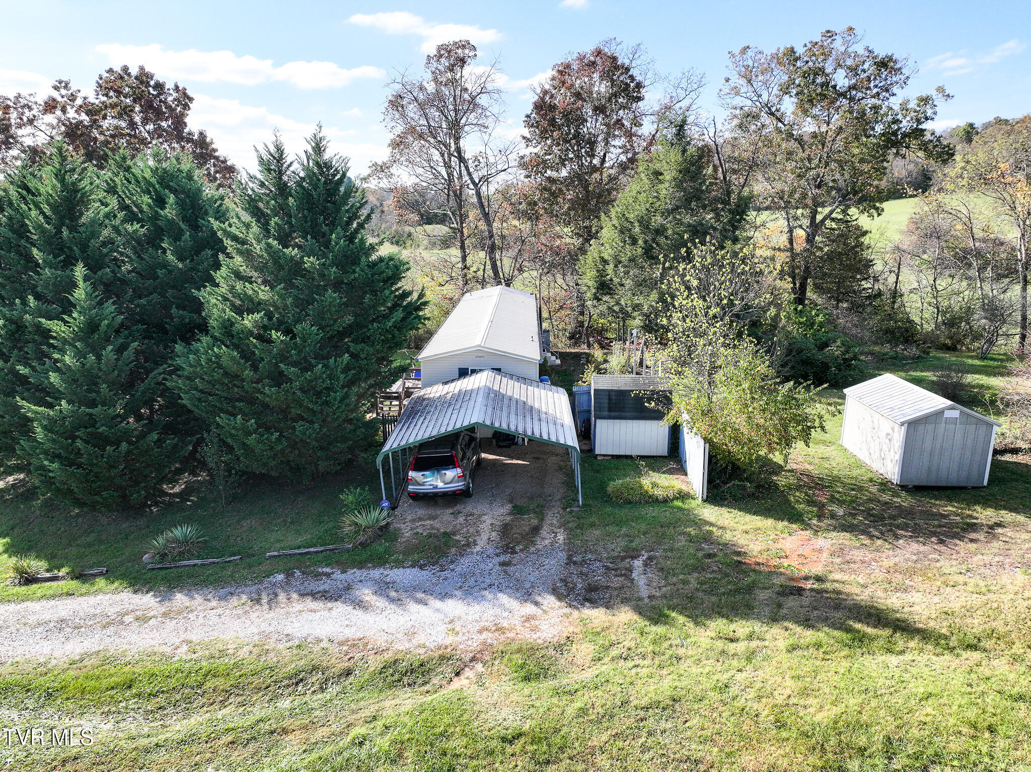 354 Debusk Road Greeneville, TN 37743 - Photo 42 of 49 DJI_20241103060032_0025_D-Edit