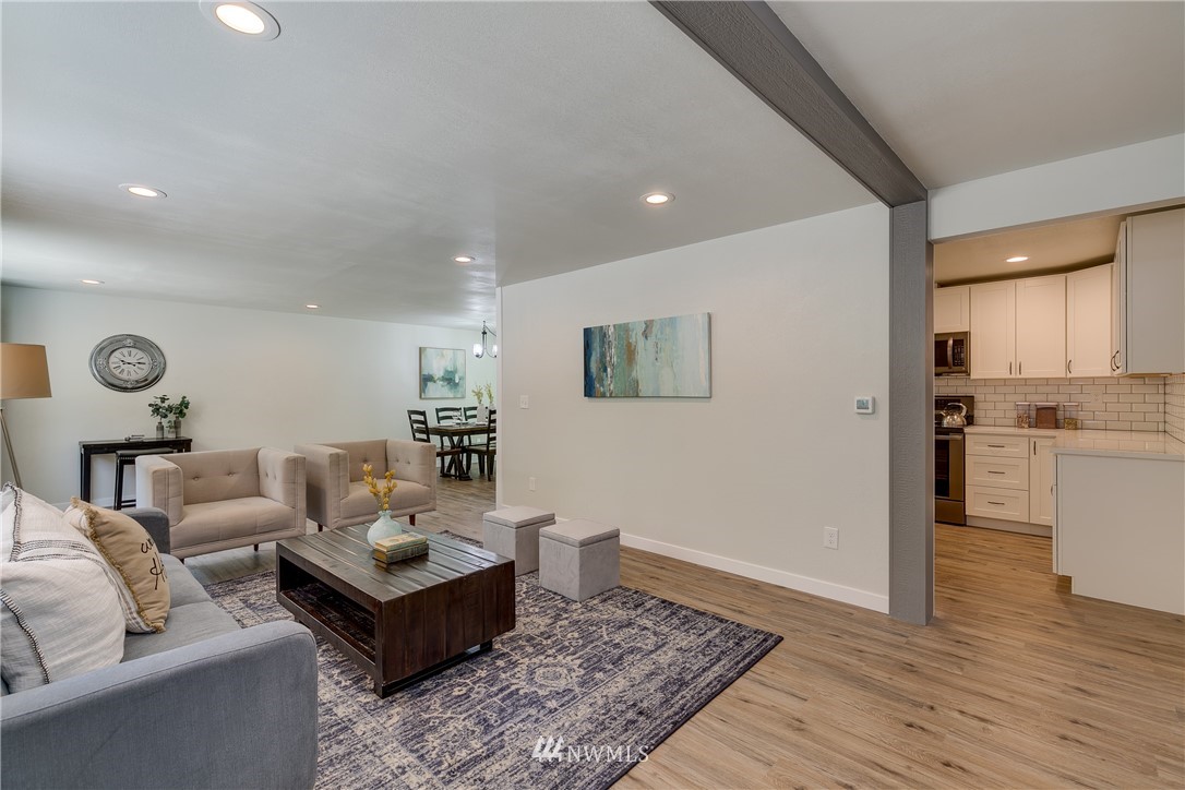 16623 Three Lakes Road Snohomish, WA 98290 - Photo 3 of 36 a living room with furniture and wooden floor