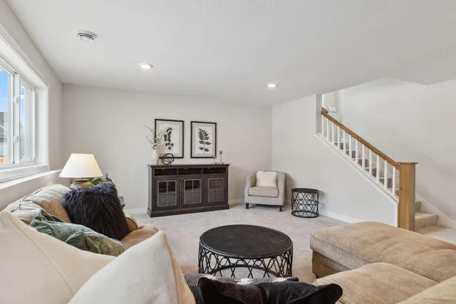 $799,900 | 7687 22nd Avenue South, Shakopee, MN 55379