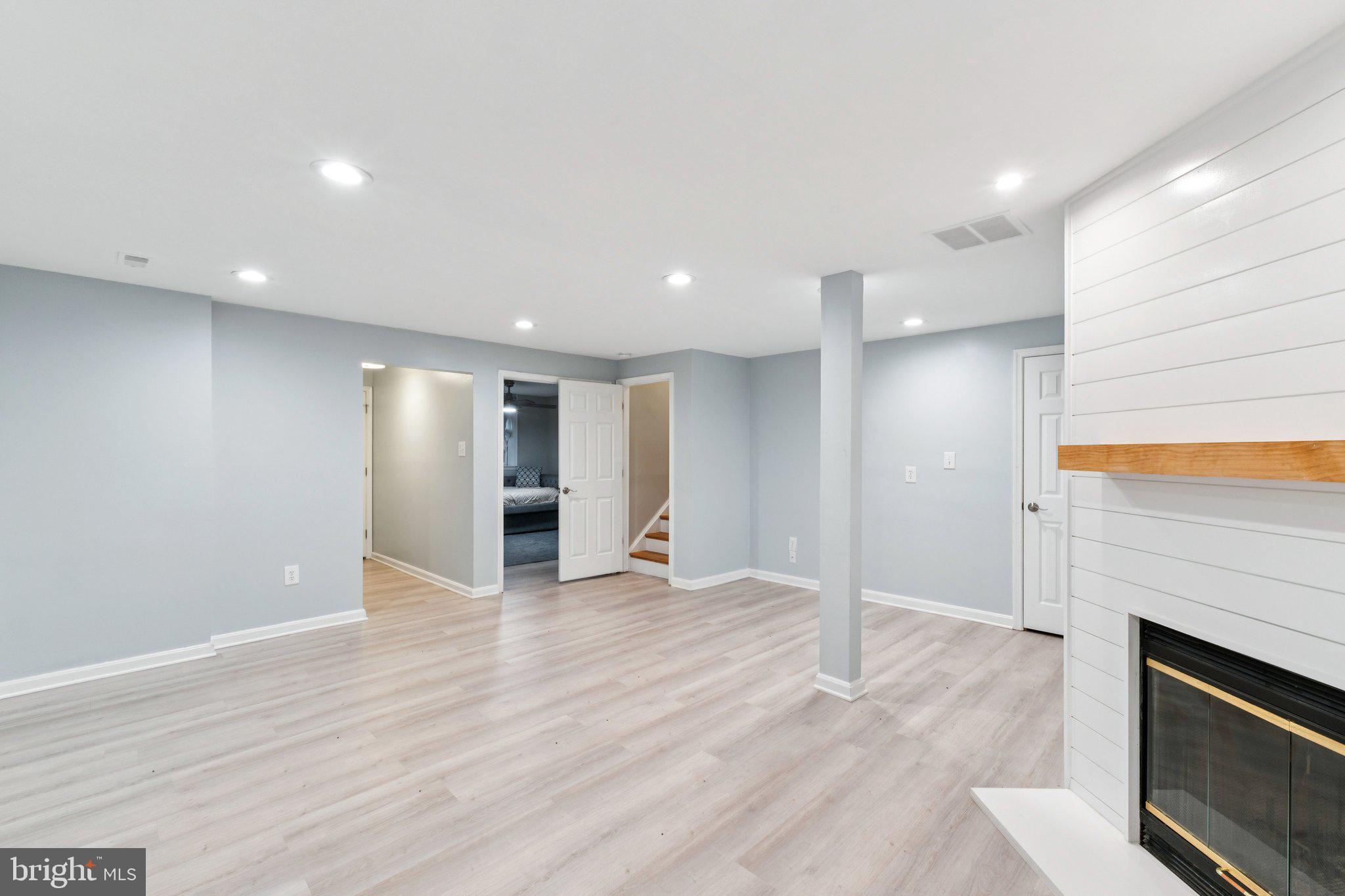 331 Kent Square Road Gaithersburg, MD 20878 - Photo 29 of 40 Gallery Image 29