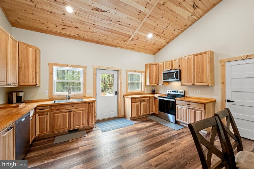 1110 Reymann Drive Yellow Spring, WV 26865 - Photo 18 of 67