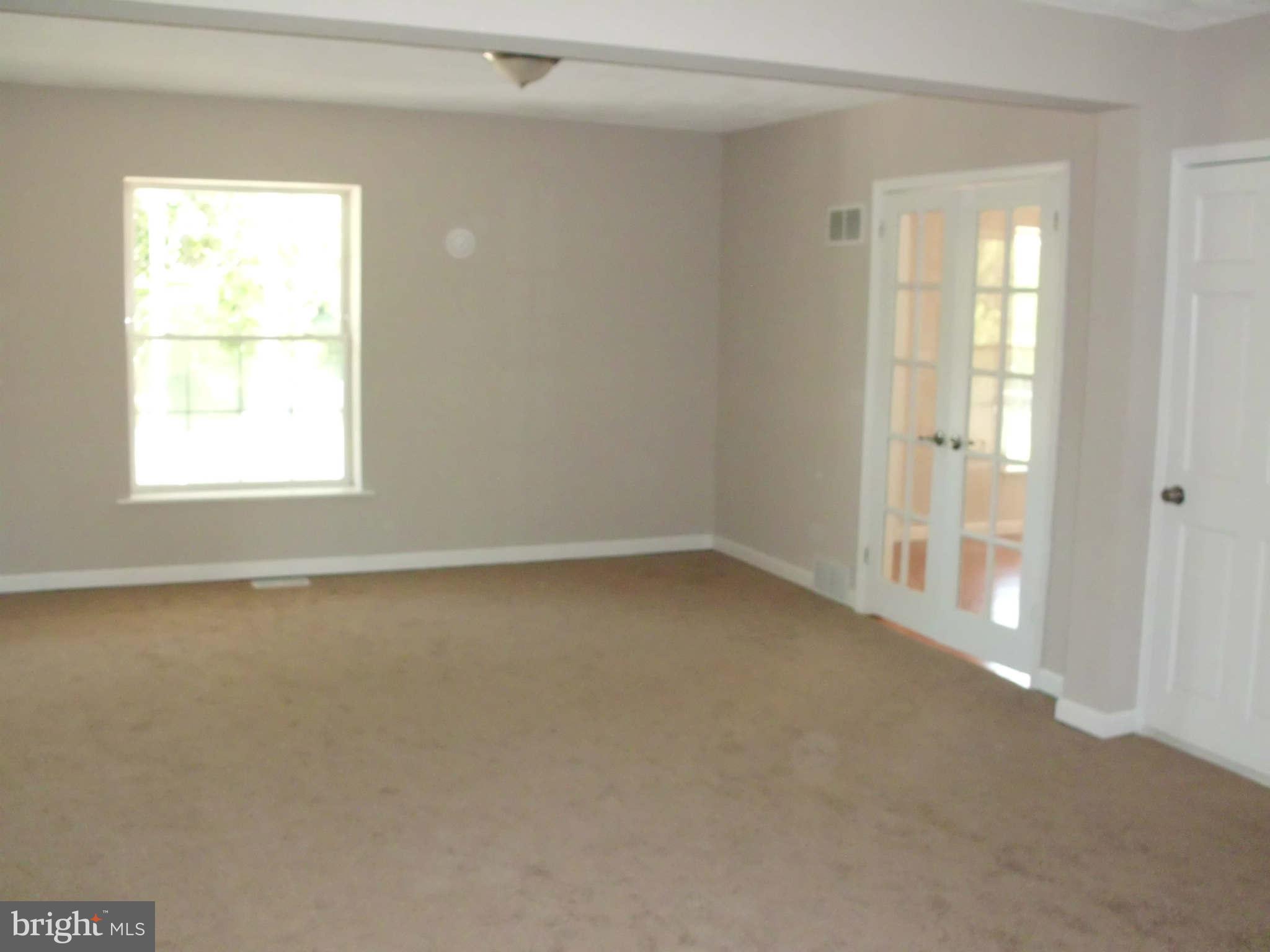 23 Carter Road Rising Sun, MD 21911 - Photo 4 of 17 Family Room