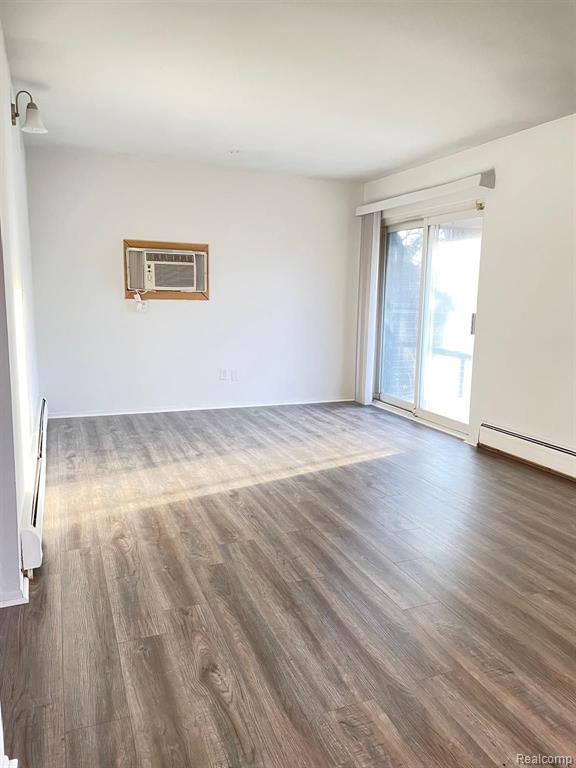 1727 East 14 Mile Road, Unit D Birmingham, MI 48009 - Photo 3 of 8
