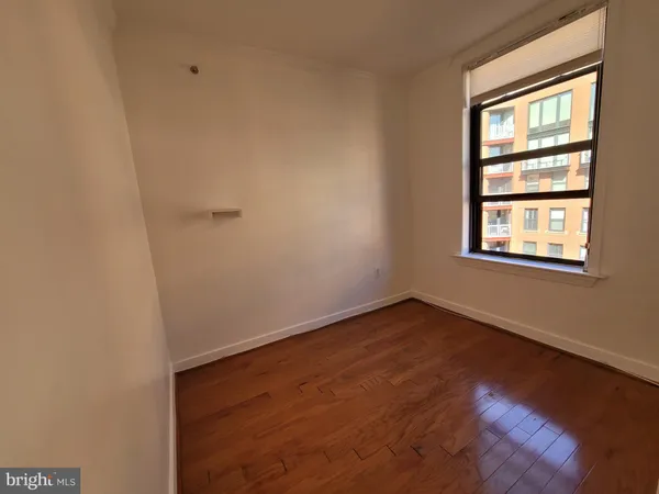 $2,200 | 616 E Street Northwest, Unit 1007, Washington, DC 20004