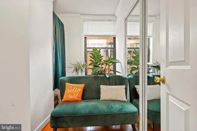 $2,200 | 616 E Street Northwest, Unit 1007, Washington, DC 20004