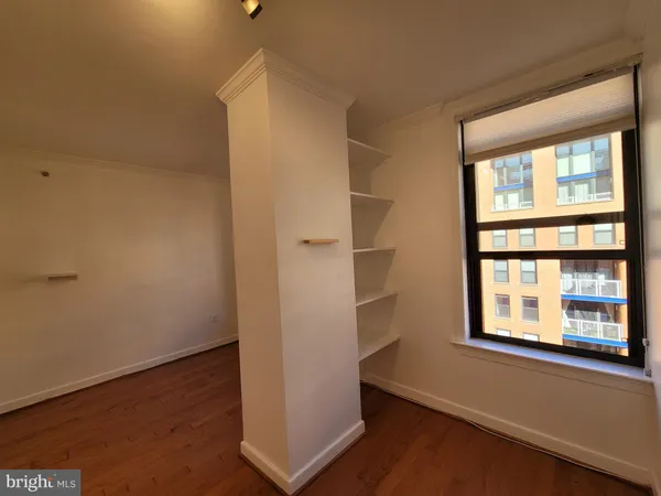 $2,200 | 616 E Street Northwest, Unit 1007, Washington, DC 20004
