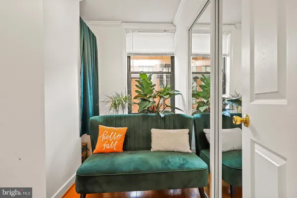 $2,200 | 616 E Street Northwest, Unit 1007, Washington, DC 20004