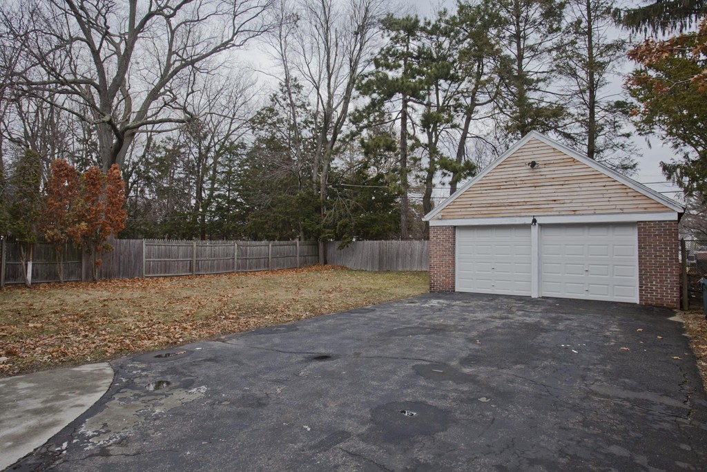 19 Madison Avenue Springfield, MA 01105 - Photo 18 of 18 Gallery Image 18