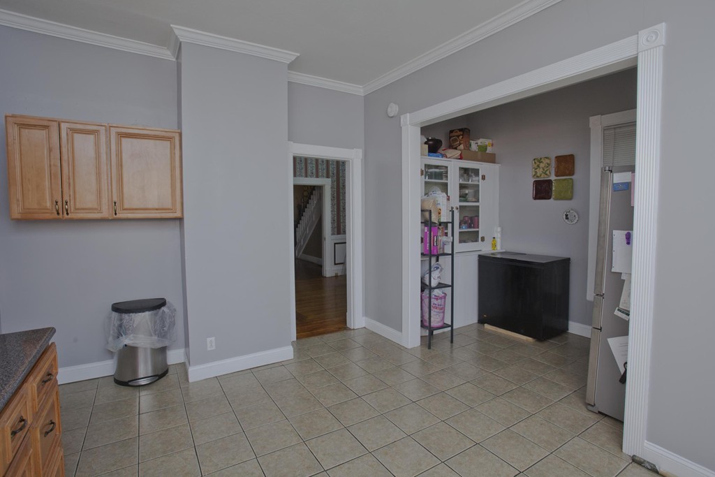 19 Madison Avenue Springfield, MA 01105 - Photo 10 of 18 Gallery Image 10