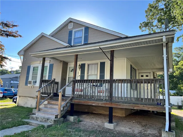 $1,900 | 881 Washington Street, Unit B, Attleboro, MA 02703