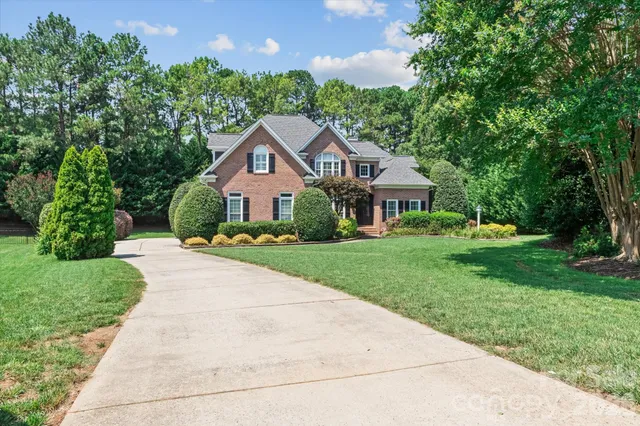 $1,095,000 | 18800 Boundary Oaks Court, Davidson, NC 28036