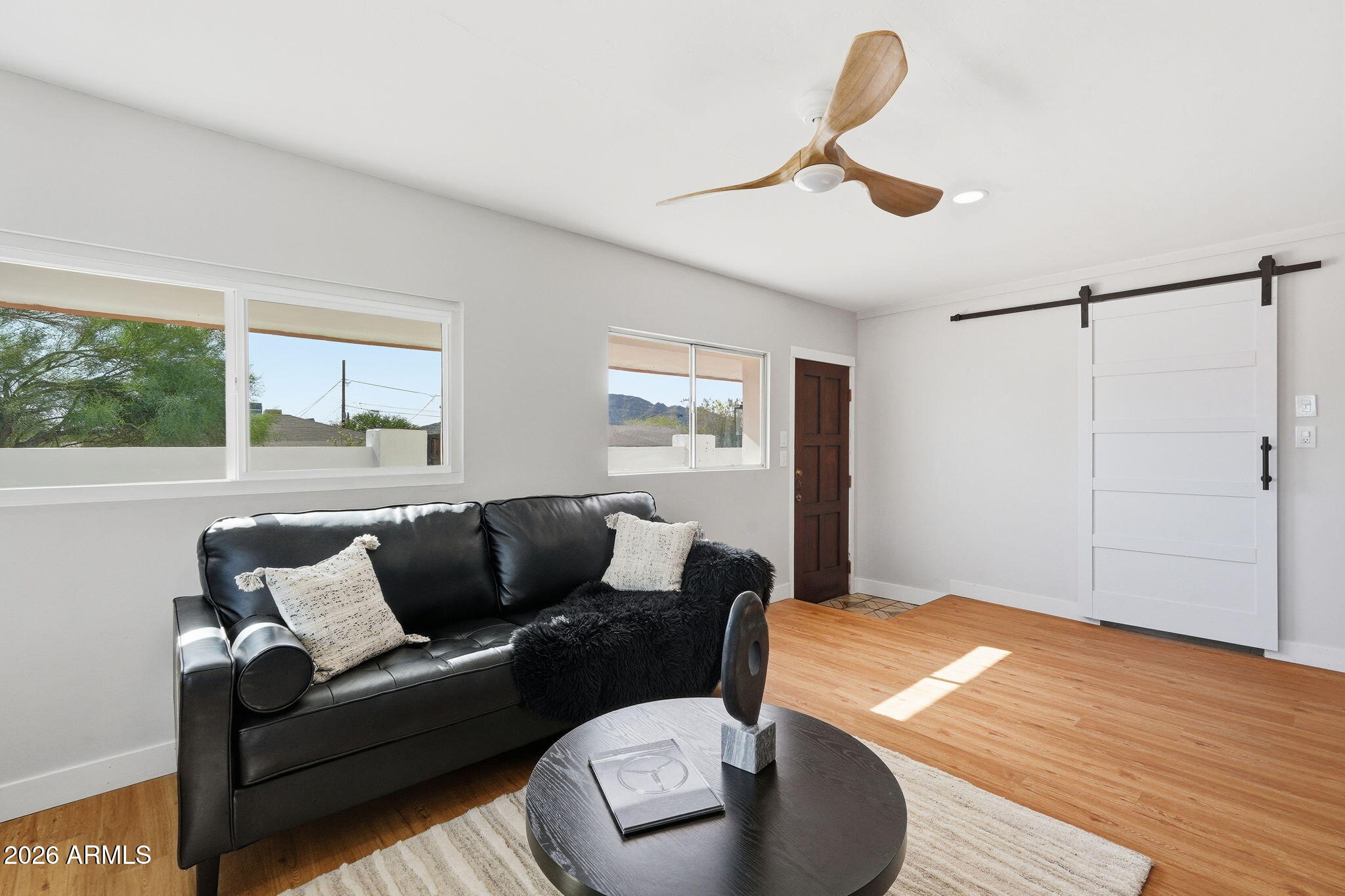 1502 East Hatcher Road Phoenix, AZ 85020 - Photo 17 of 41