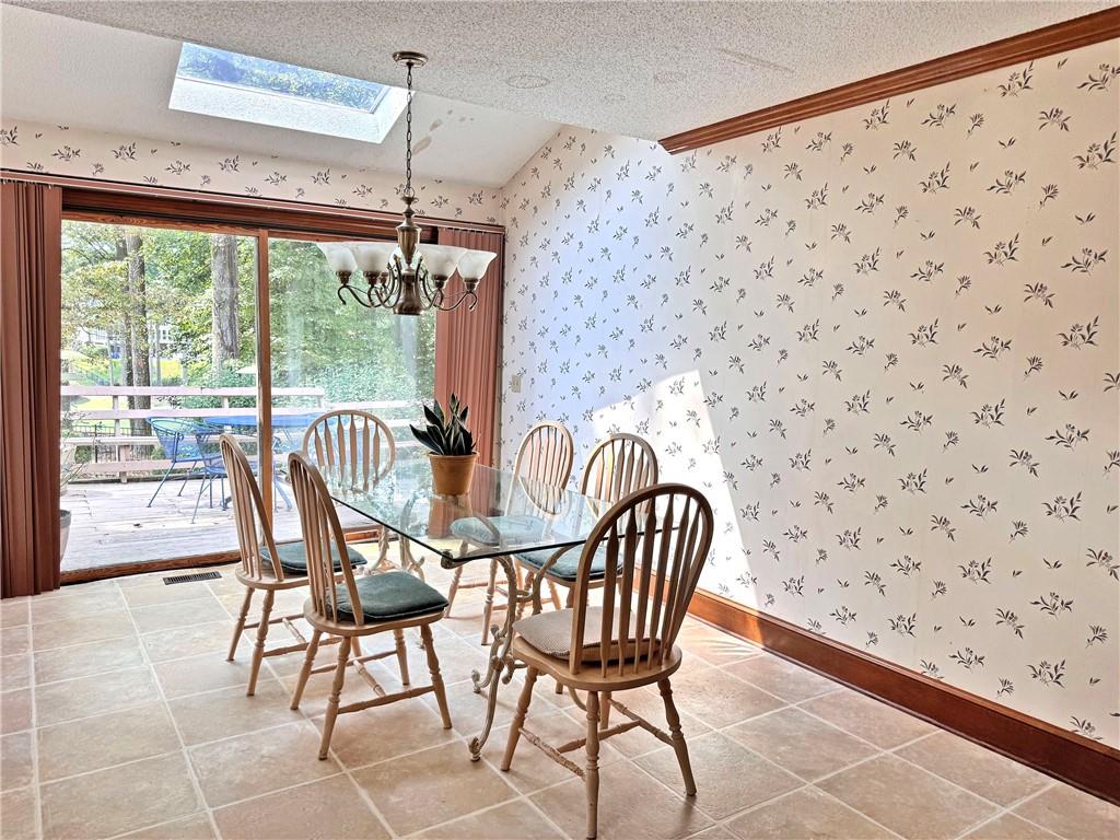 2225 Roxburgh Drive Roswell, GA 30076 - Photo 11 of 33 Gallery Image 11