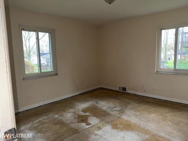 5439 River Road East China, MI 48054 - Photo 7 of 19