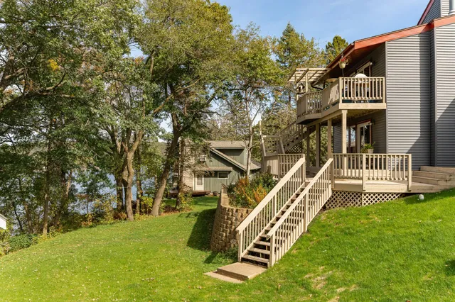 $750,000 | 56381 400th Avenue, Zumbro Falls, MN 55991