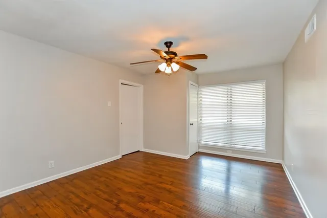 $2,195 | 12112 Eunice Street, Farmers Branch, TX 75234