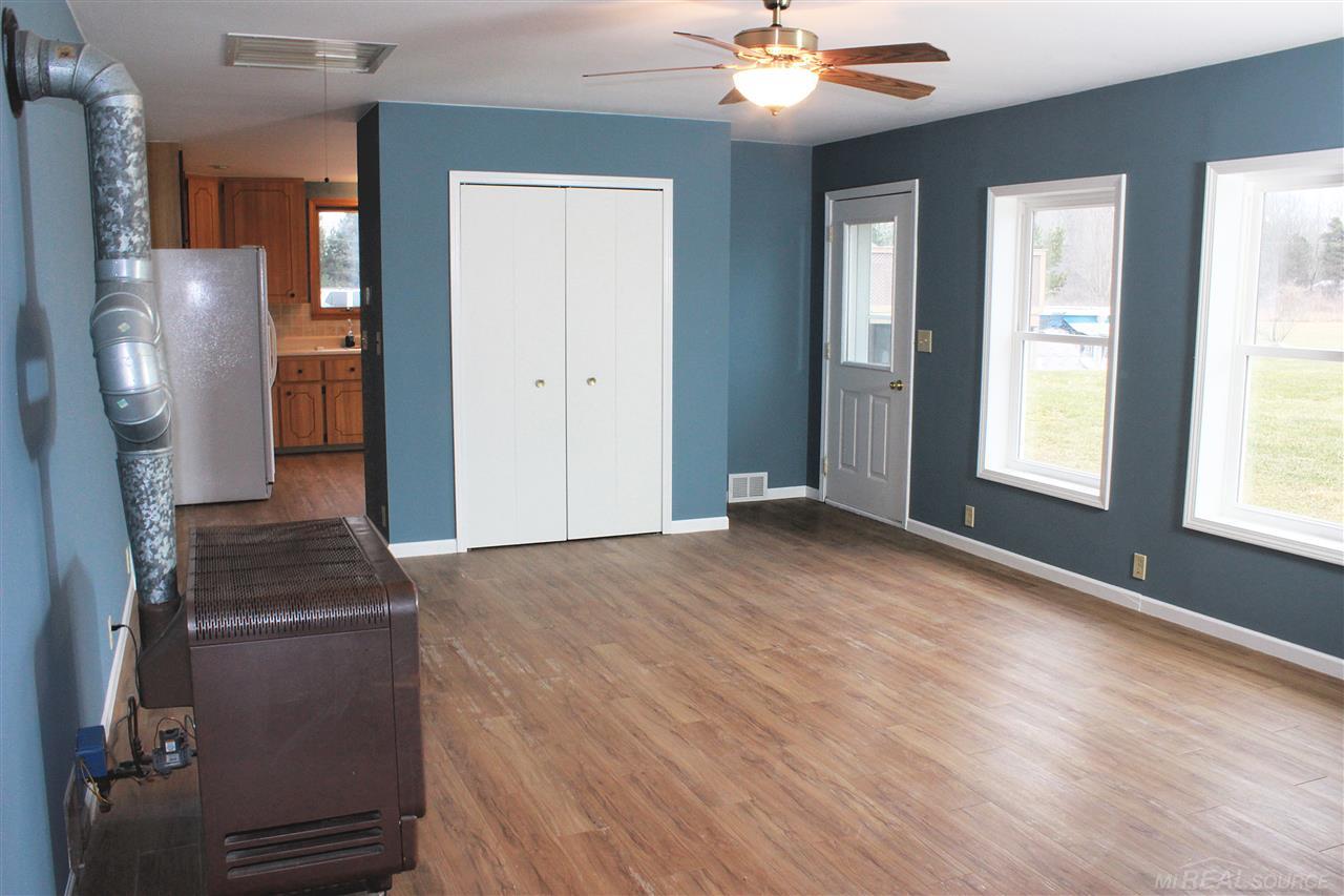 6933 Kilburn Road Jeddo, MI 48032 - Photo 23 of 26