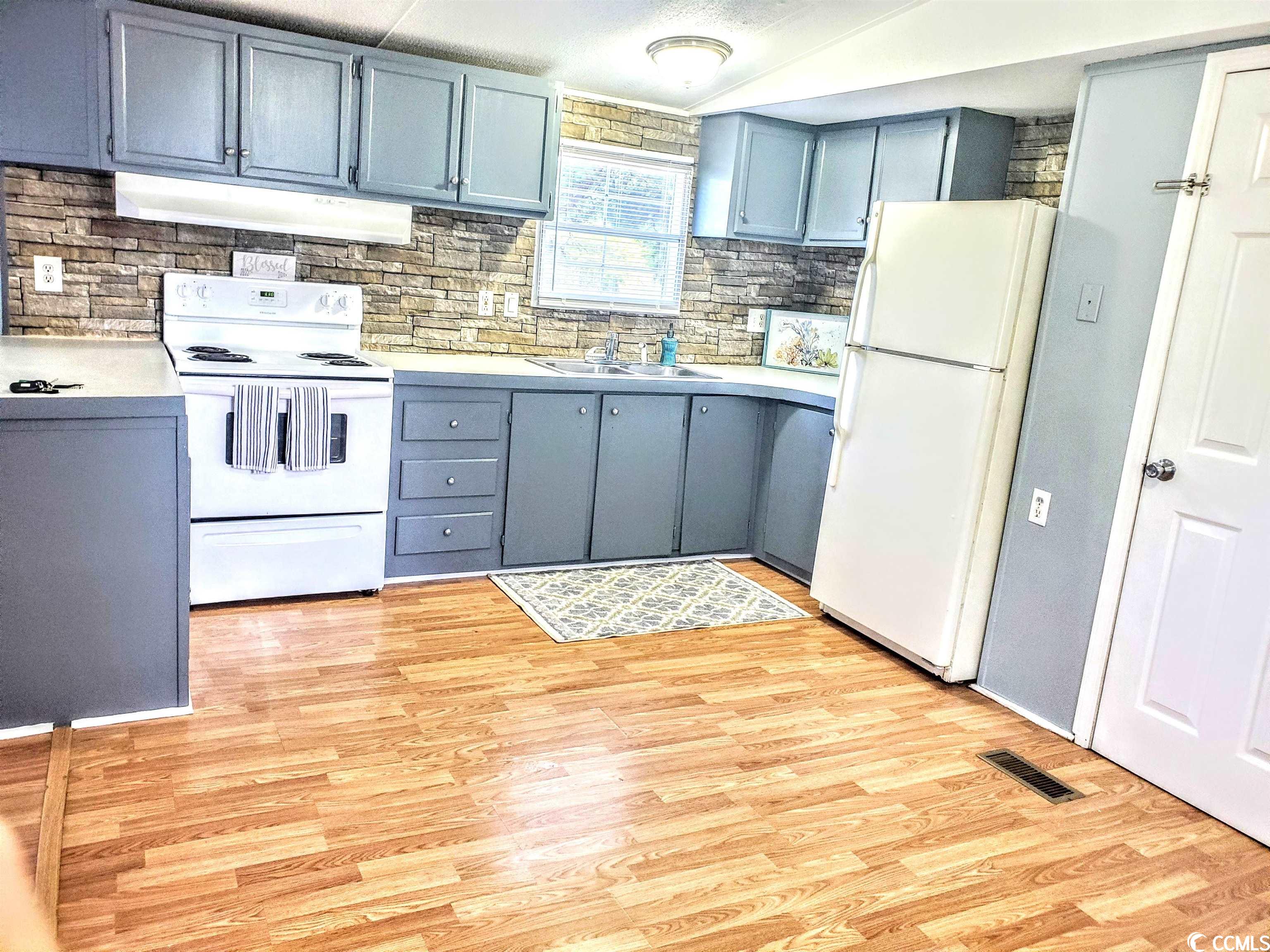 5442 Long Ave Extension Conway, SC 29526 - Photo 3 of 23 Gallery Image 3