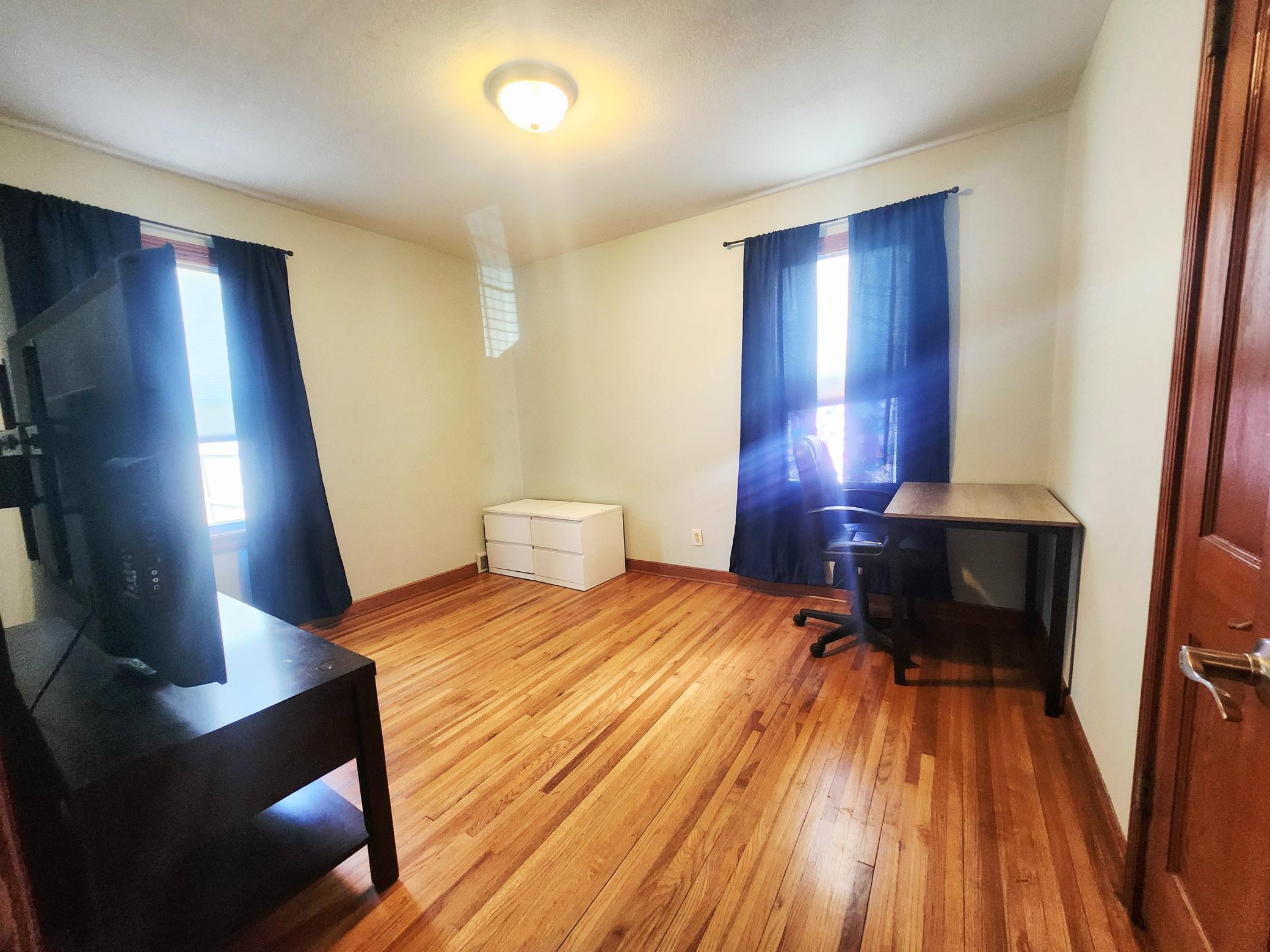 1015 8th Avenue Northwest Rochester, MN 55901 - Photo 11 of 28