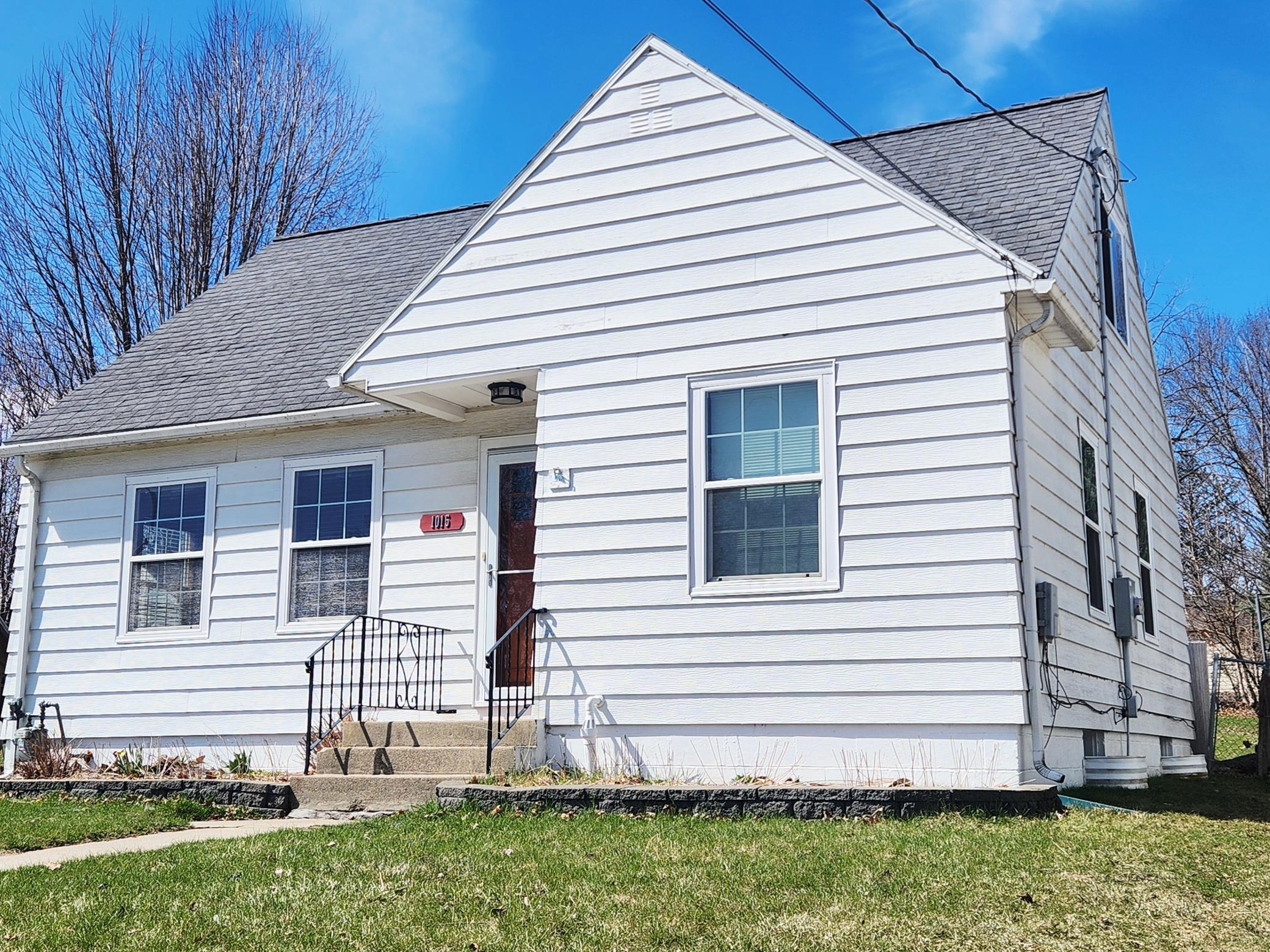 1015 8th Avenue Northwest Rochester, MN 55901 - Photo 3 of 28