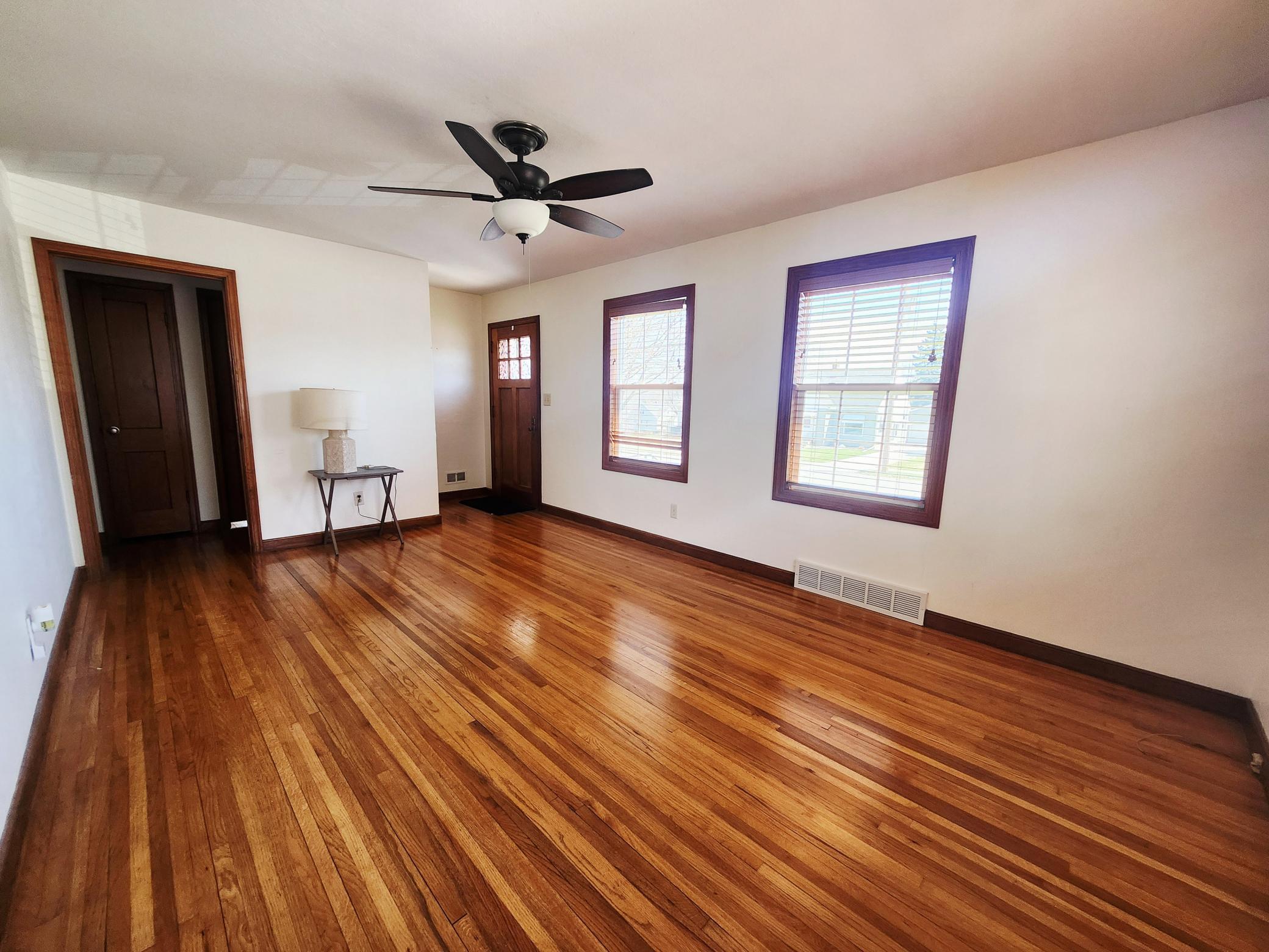 1015 8th Avenue Northwest Rochester, MN 55901 - Photo 7 of 28