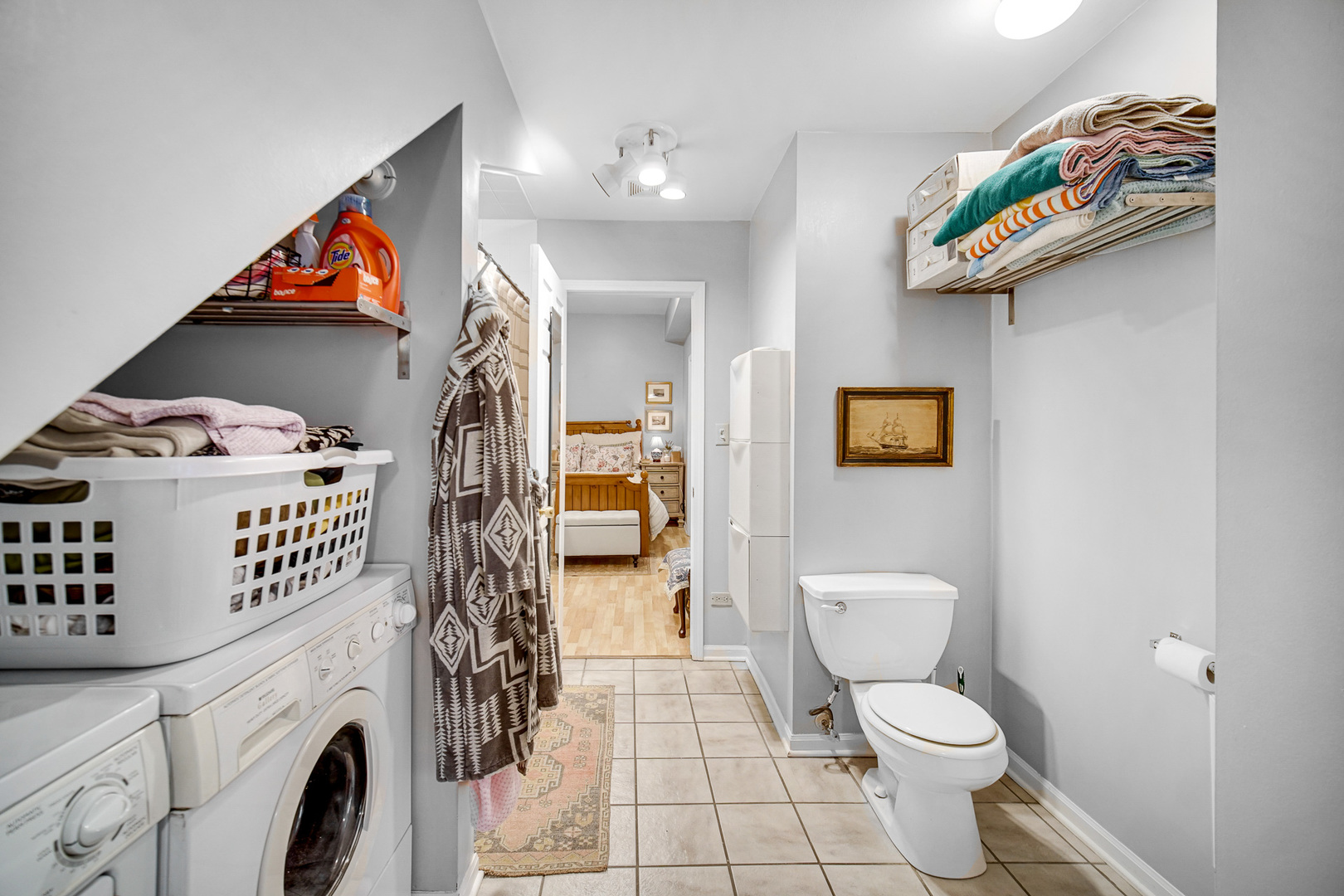 2255 North Janssen Avenue, Unit 1 Chicago, IL 60614 - Photo 8 of 11