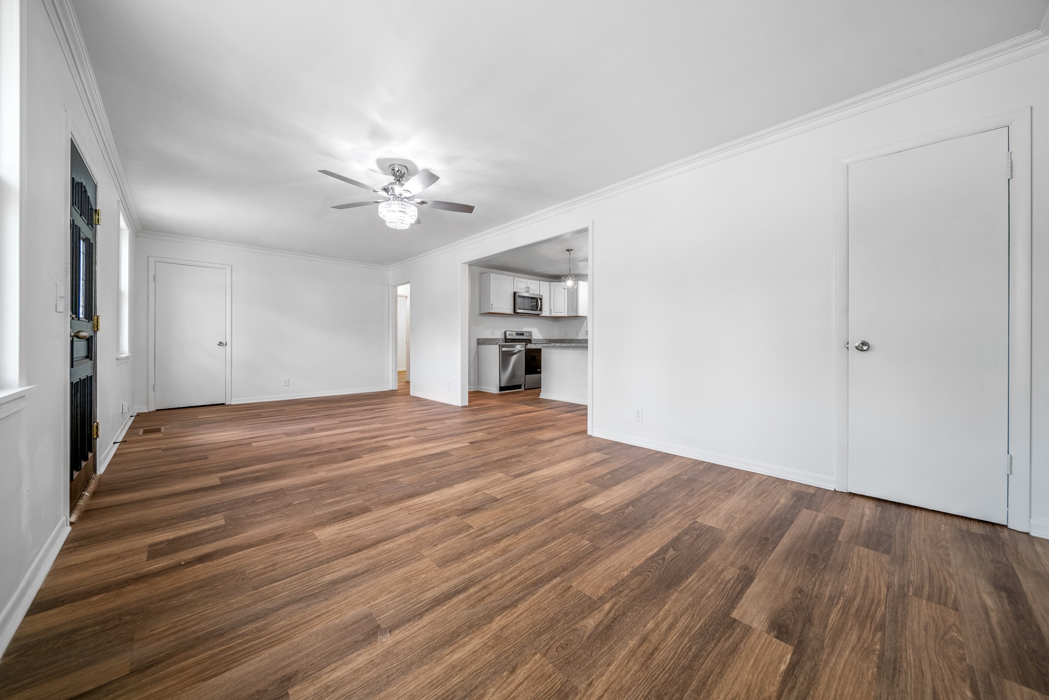 648 Hicks Road Nashville, TN 37221 - Photo 3 of 25 Gallery Image 3