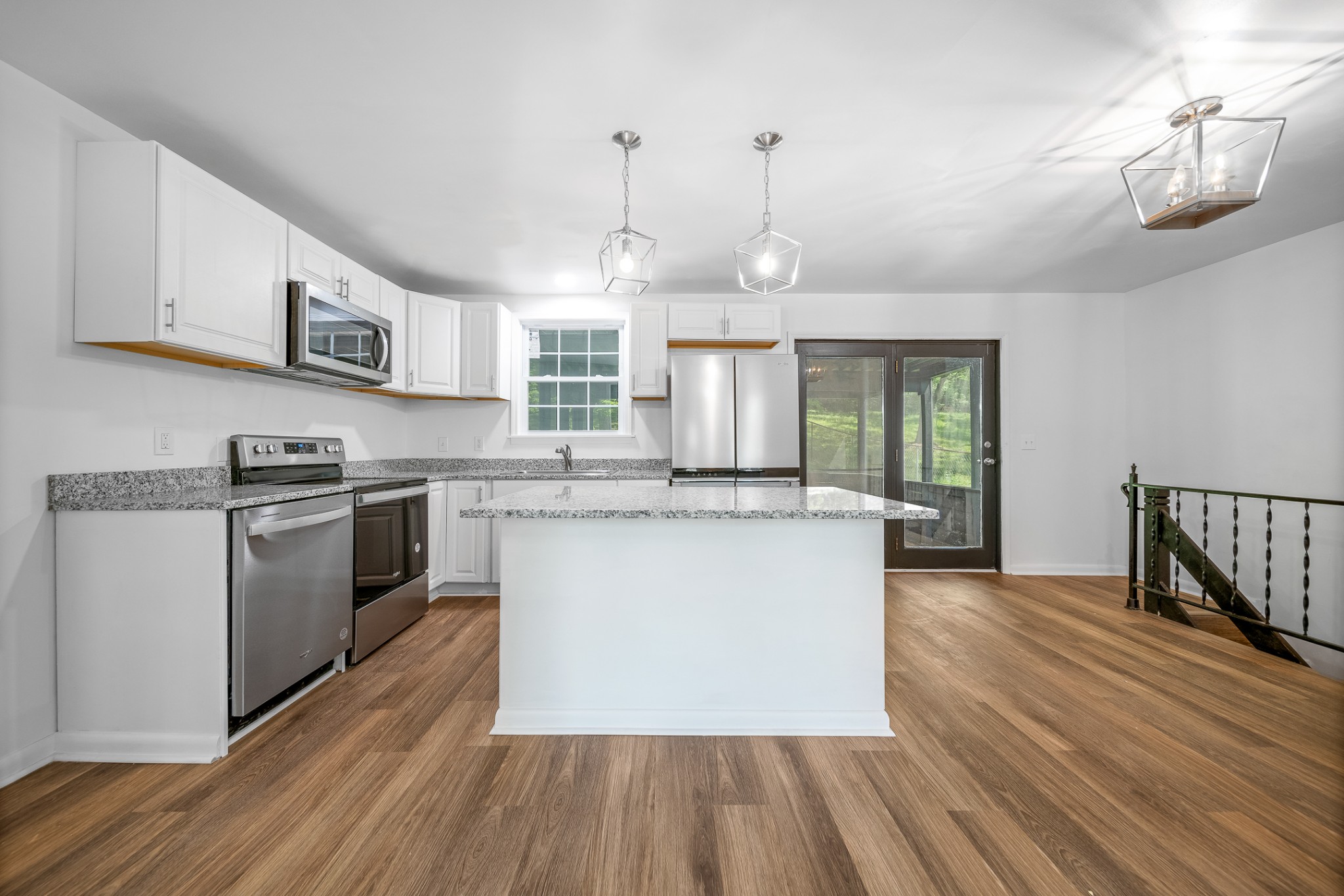 648 Hicks Road Nashville, TN 37221 - Photo 6 of 25 Gallery Image 6