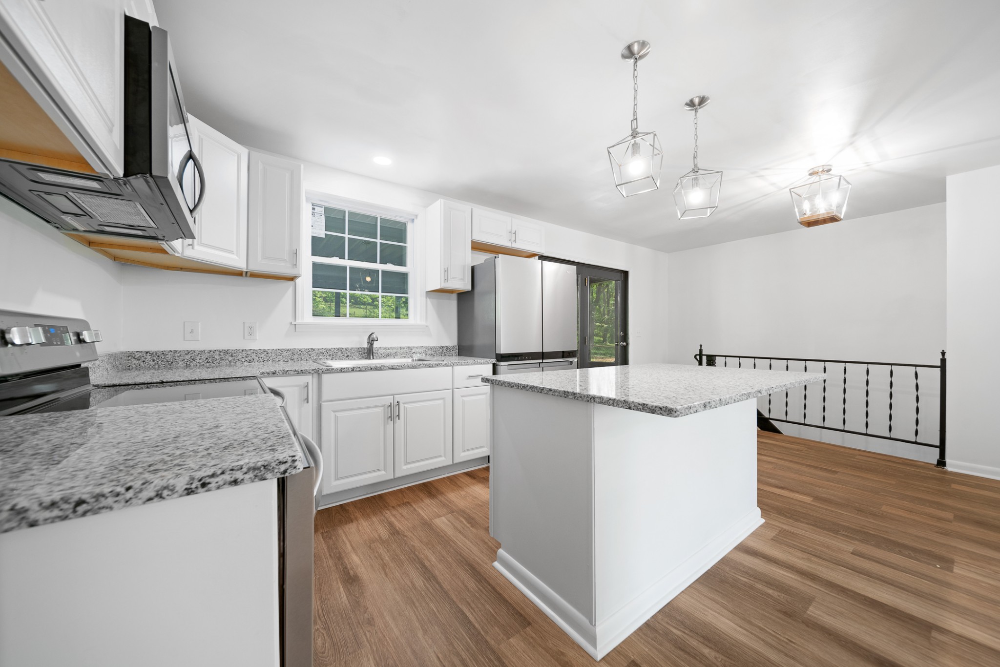 648 Hicks Road Nashville, TN 37221 - Photo 8 of 25 Gallery Image 8