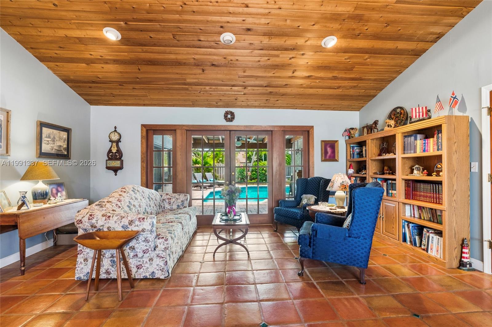 11403 Southwest 129th Place Miami, FL 33186 - Photo 8 of 38 a outdoor space with furniture